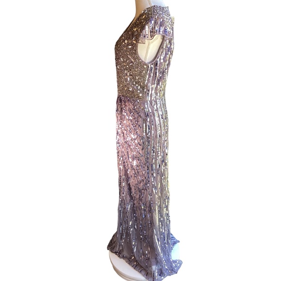 NWT Mac Duggal V Neck Cap Sleeve Hand Beaded Gown in Lavender B28 - Picture 8 of 17